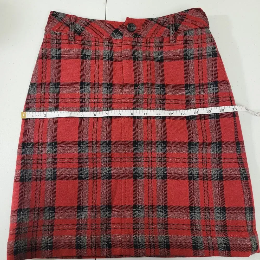 Eddie Bauer Red Plaid Skirt Size 2 100% Wool Pencil Holiday Preppy Fall School